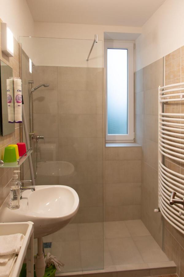 Poroszlay Apartman Дебрецен Экстерьер фото